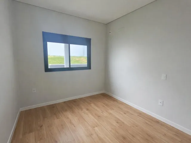 Imagem 5: Casa Moderna com 3 Quartos e Sobra de Terreno no Jardim Pancera - Toledo Pr