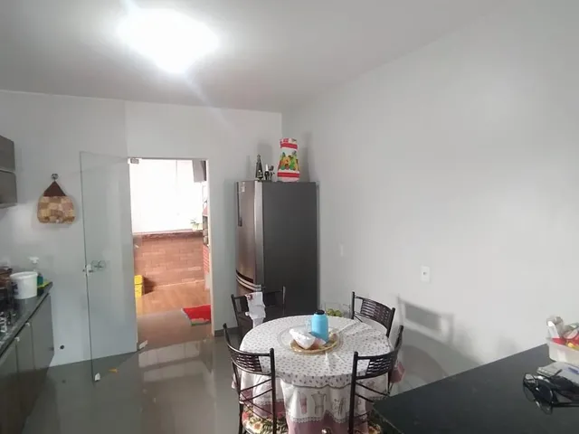 Imagem 2: Casa com Edícula no Jardim São Francisco em Toledo - Pr