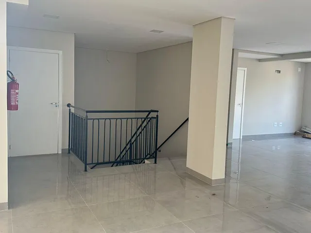 Imagem 3: Sala Comercial Ampla para Venda no Jardim la Salle, Toledo - Pr