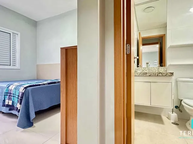 Imagem 6: Apartamento À Venda com 2 Dormitórios na Praia das Toninhas Ubatuba Sp