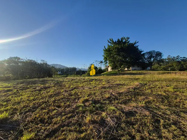 Imagem: Terreno com 450M² na Entrada do Loteamento