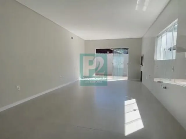 Imagem 5: SOBRADO GEMINADO EM MORRINHOS - EXCELENTE OPORTUNIDADE DE INVESTIMENTO - BOMBINHAS/SC