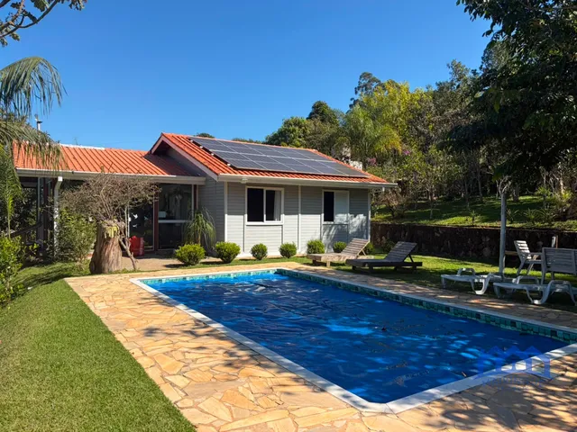 Imagem: Chácara com 2 Quartos e 2 Banheiros À