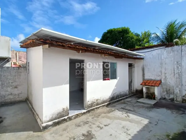 Imagem 2: Casa com 4 Quartos em Fragoso