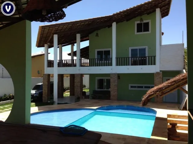 Imagem: Veras Vende Casa com 10 Suítes no Porto