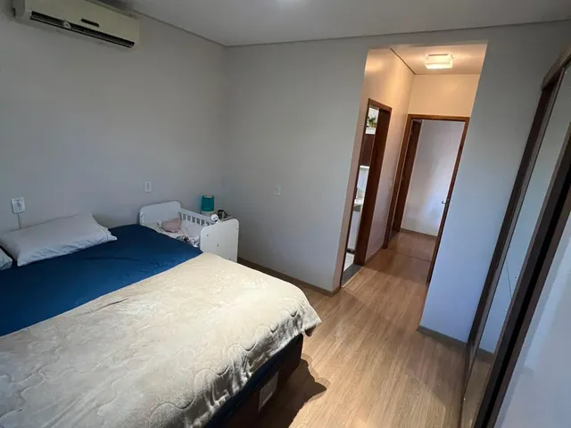 Imagem 9: Casa Mobiliada no Jardim Pancera com Piscina, Sobra de Terreno e Placa Solar