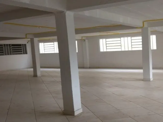 Imagem 4: Barracao Comercial em Curitiba - Paraná, Vista Alegre