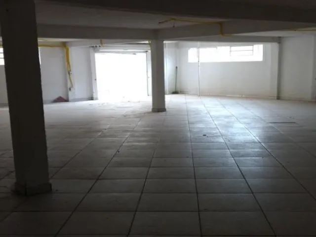 Imagem 10: Barracao Comercial em Curitiba - Paraná, Vista Alegre