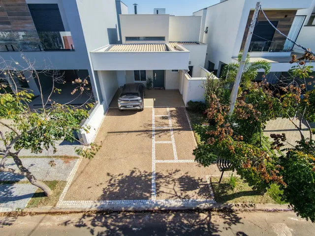 Imagem 3: Casa em Condomínio de Luxo com 3 Quartos e 4 Vagas em Paulínia-Sp - Vila Monte Alegre - 129M²