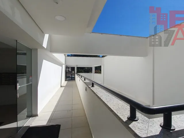 Imagem 2: Apartamento À Venda no Bairro Carvoeira - Florianópolis/Sc