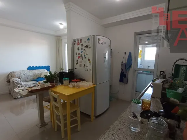 Imagem 14: Apartamento À Venda no Bairro Carvoeira - Florianópolis/Sc