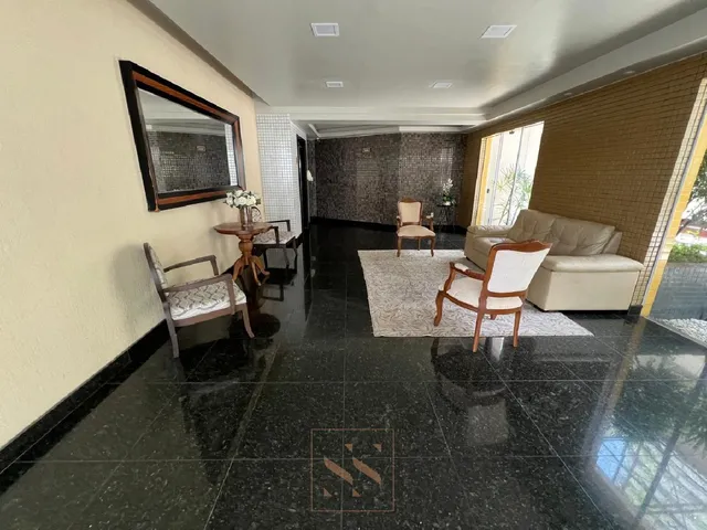 Imagem 11: Apartamento no Bairro Umarizal: 03 Suítes, 02 Salas, 05 Banheiros, 02 Vagas e 165M²