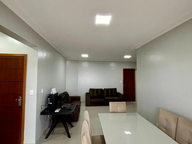 Imagem 3: Apartamento no Bairro Umarizal: 03 Suítes, 02 Salas, 05 Banheiros, 02 Vagas e 165M²