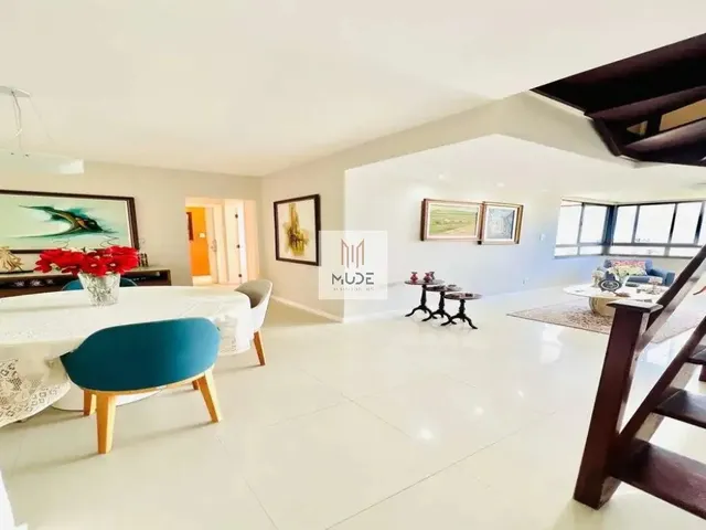 Imagem 2: 0 Casa com 3 dormitórios