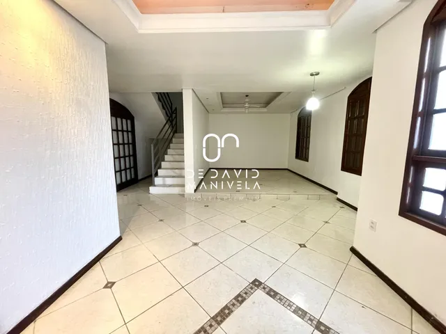 Imagem 14: Casa a Venda com Piscina, Espaço Gourmet em Camobi