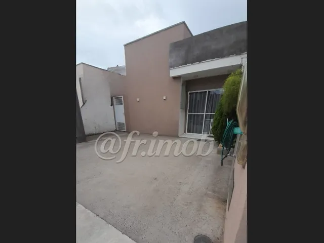 Imagem: VENDA-CASAS DE TURIM. 3/4, UMA SUÍTE. BAIRRO