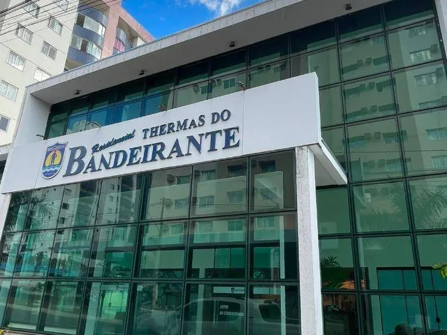 Imagem 3: Apartamento com 2 Dormitórios À Venda, 78 M² por R$ 250.000,00 - Bandeirantes - Caldas Novas/Go
