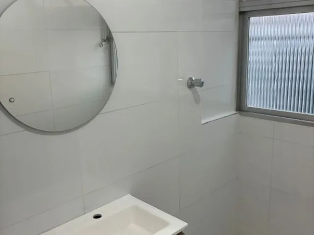 Imagem 2: Kitnet com 1 Dormitório À Venda, 30 M² por R$ 200.000 - Itararé - São Vicente/Sp