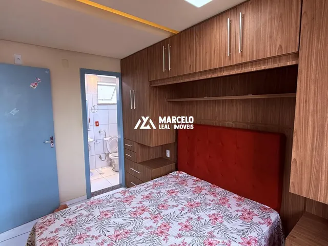 Imagem 16: Vendo Apto de 3º Andar com Planejados na Cozinha no Condominio Morada Guanabara