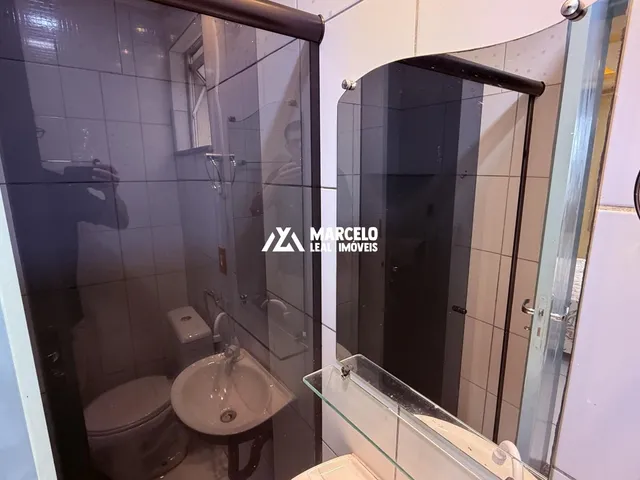 Imagem 15: Vendo Apto de 3º Andar com Planejados na Cozinha no Condominio Morada Guanabara
