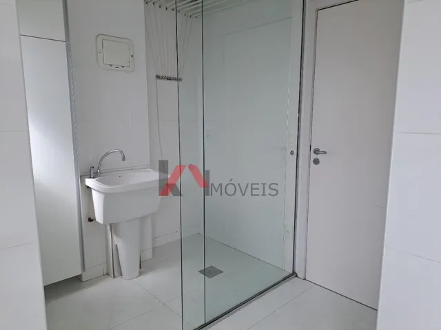 Imagem 15: Apartamento para Locação na Savassi, 2 Suítes e 2 Vagas. Armários Novos em Todo o Apartamento