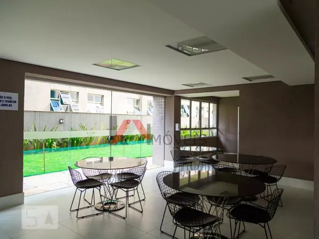 Imagem 7: Apartamento para Locação na Savassi, 2 Suítes e 2 Vagas. Armários Novos em Todo o Apartamento