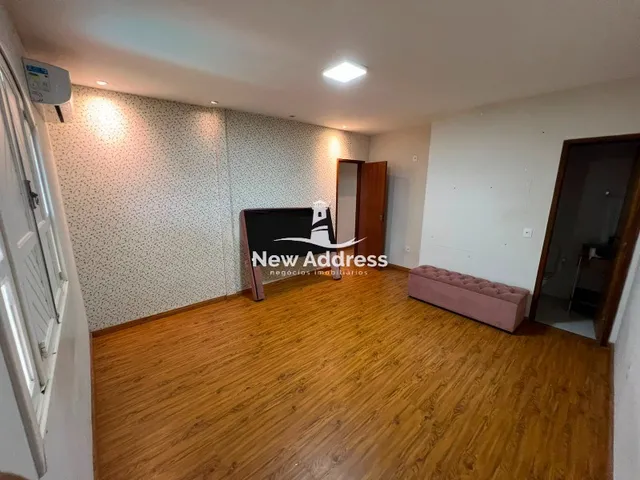 Imagem 10: Casa Duplex com 4 Quartos À Venda em Interlagos - Vila Velha