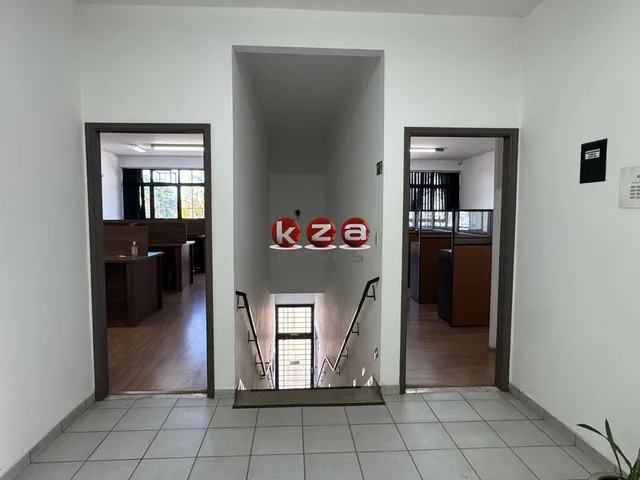 Imagem 4: Sala Comercial Mobiliada para Locação no Bairro Castelo. Localização Privilegiada em Valinhos!