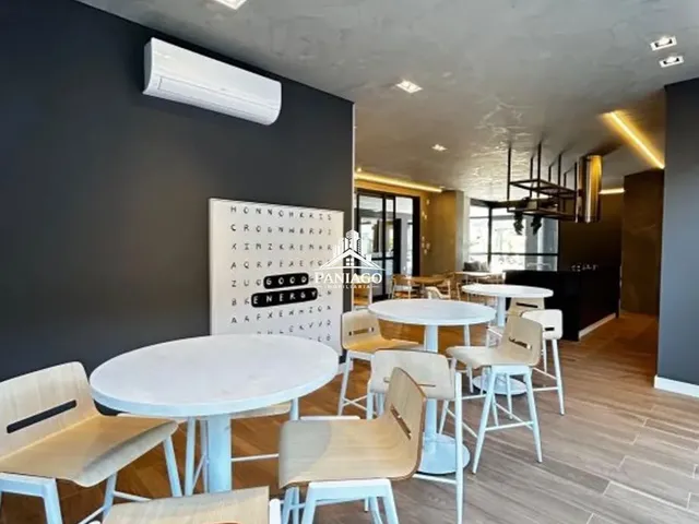 Imagem 2: Apartamento Quitado com 2 Quartos À Venda no Edifício Arch