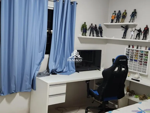 Imagem 8: Sobrado com 4 Quartos, Piscina e Energia Solar À Venda na Morada do Ouro 2