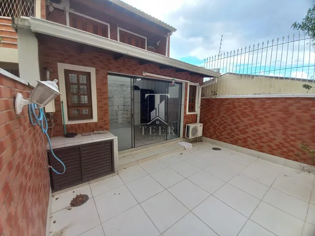 Imagem 8: Casa Padrão 3 Suítes Sacada Lareira Churrasqueira