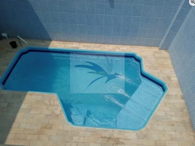 Imagem: Ótima Casa com Piscina