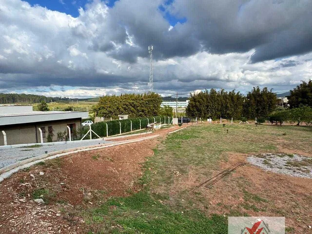 Imagem: Casa À Venda no Bairro Campo Alegre - Poços