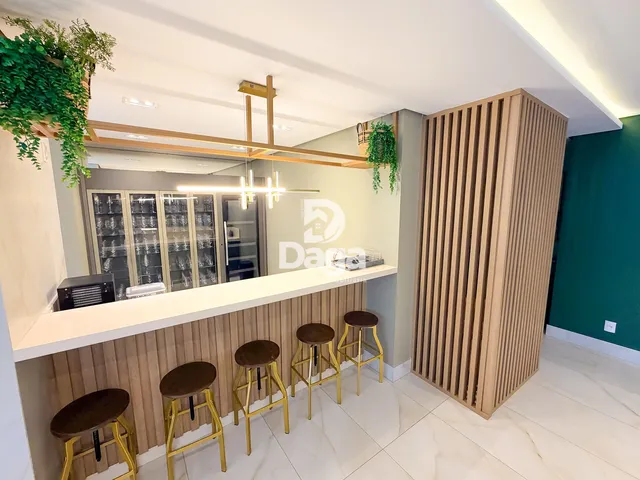 Imagem 5: Apartamento de Alto Padrão em Condomínio Clube na Agronômica