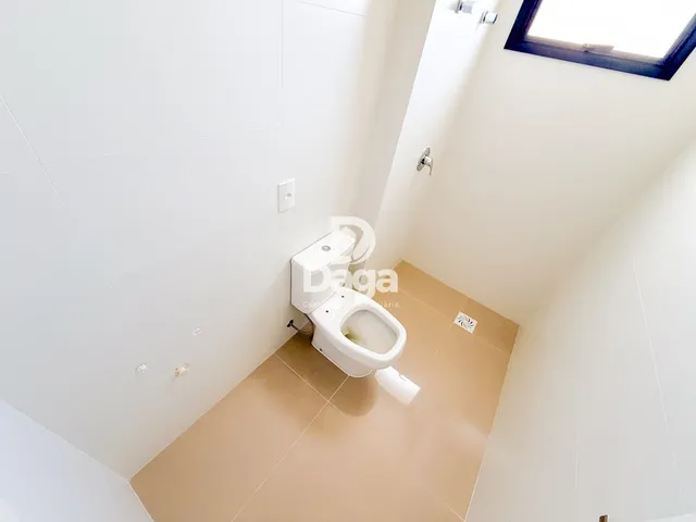 Imagem 12: Apartamento de Alto Padrão em Condomínio Clube na Agronômica
