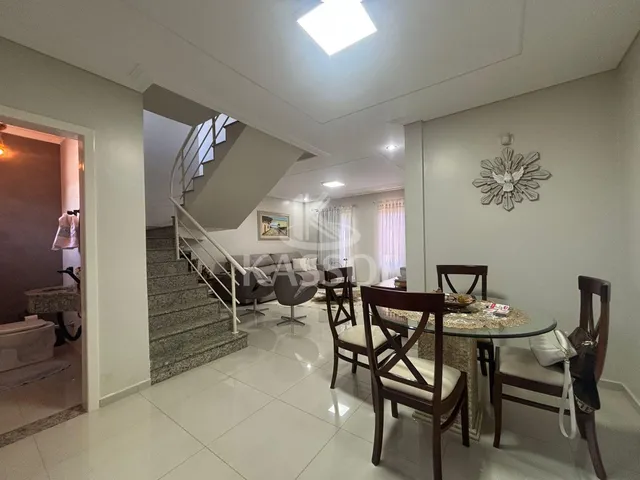 Imagem 11: Sobrado Bairro Pacaembu, Cascavel - Pr, Próximo do Shopping Catuai. de R$1.150.000,00 por 990.000,00