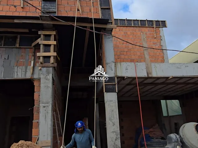 Imagem 2: Casa de Alto Padrão À Venda no Condomínio Florais Itália