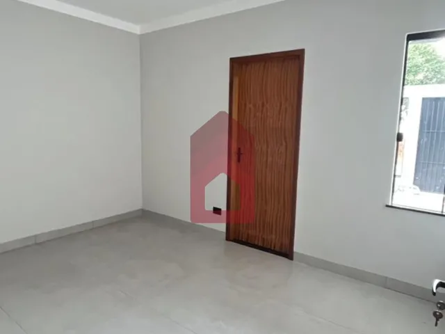 Imagem 3: Detalhes no Acabamento, Próximo Ao Centro