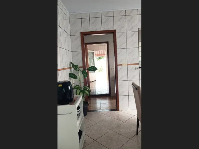 Imagem 7: Pérola PR casa132 metros 3 quartos rua gurucaia número 82