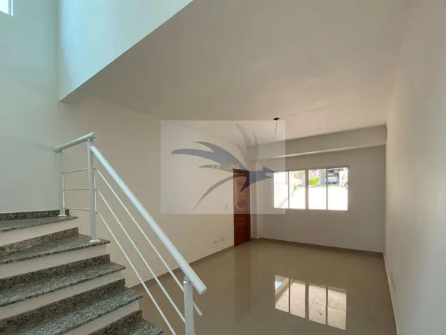 Imagem: A casa em condomínio possui 3 Dormitórios, 1 Suíte, 1