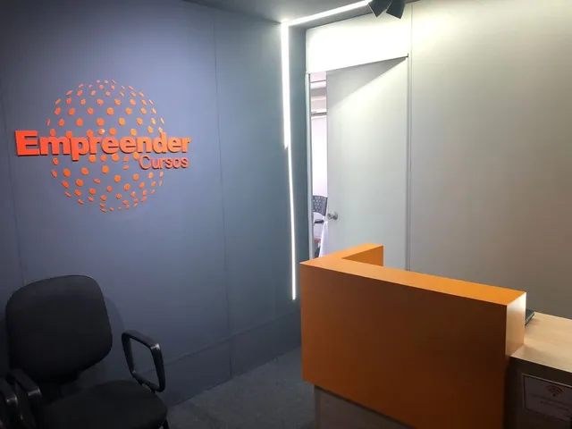 Imagem 5: Sala comercial à venda no bairro Floresta - Porto Alegre/RS