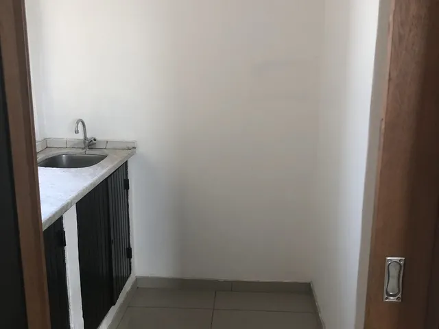 Imagem 14: Sala comercial à venda no bairro Floresta - Porto Alegre/RS