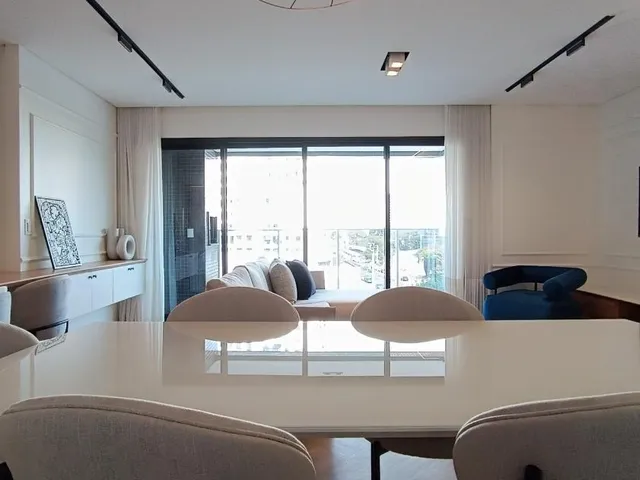 Imagem 3: Apartamento 3 Quartos no Cabral - Alto Padrão - Cond. Clube