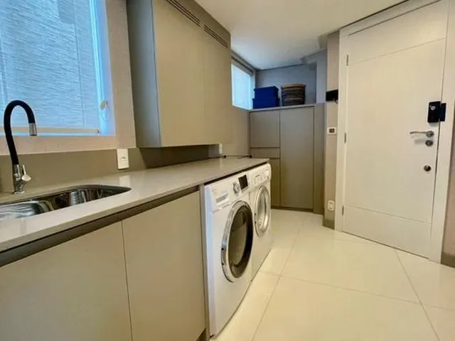 Imagem 16: Apartamento Frente Mar para Venda em Balneário Camboriú / Sc no Bairro Centro