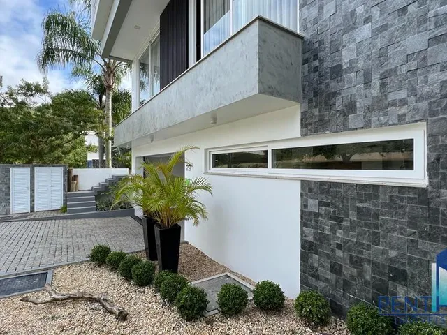 Imagem 3: Casa em Condomínio para Venda em Balneário Camboriú / Sc no Bairro Praia do Estaleiro