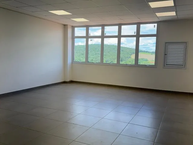 Imagem 10: 0 Galpão / depósito com 6 banheiros