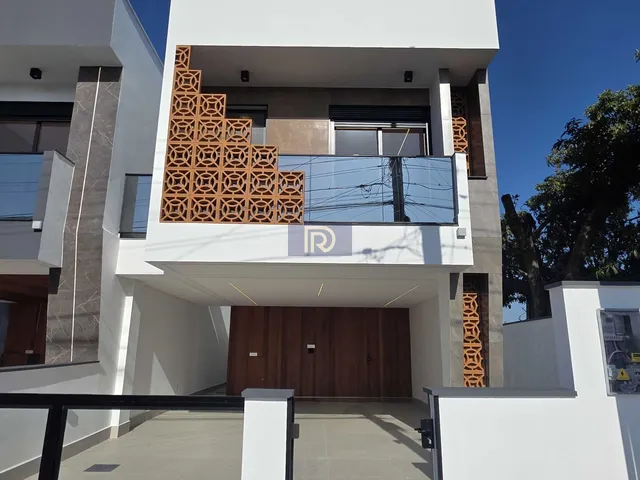 Imagem: Sobrado Alto Padrão em Ipiranga, São José/Sc