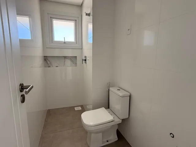 Imagem 8: Linda Casa Próxima do Mar de Garopaba