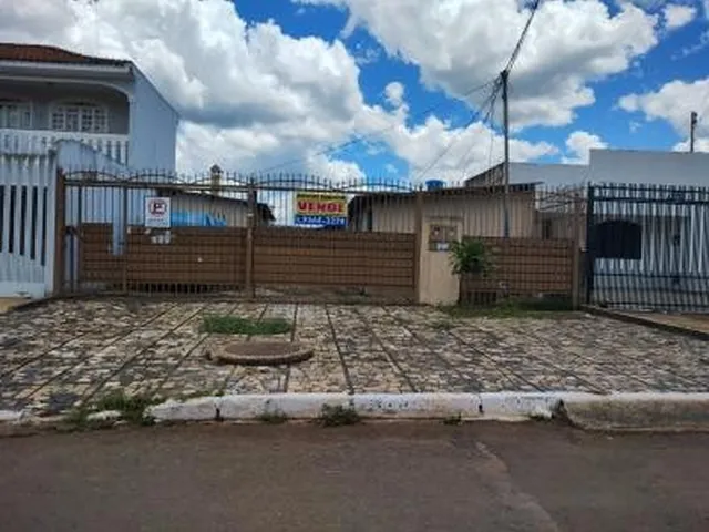 Imagem: O terreno possui 350m² de Área e está localizado em DF