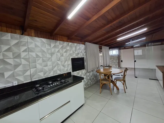 Imagem 16: Venda - Casas - 4 Dormitórios - - Laguna - Sc